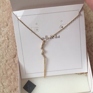 Stella and Dot Lightening necklace